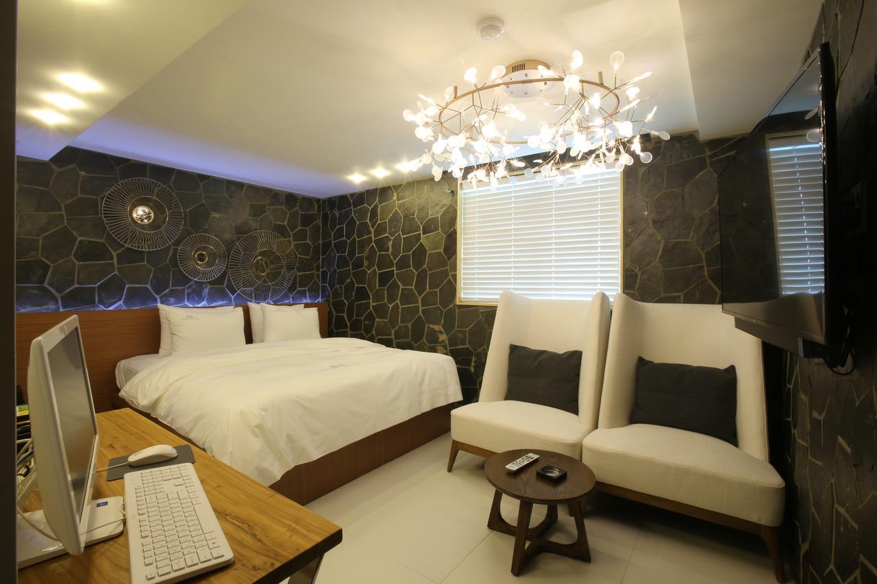 Guri Cello Hotel エクステリア 写真