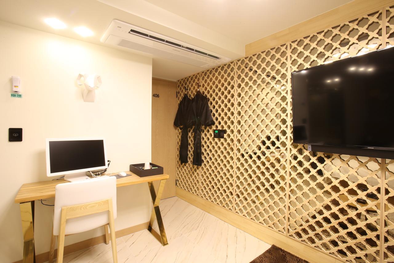 Guri Cello Hotel エクステリア 写真
