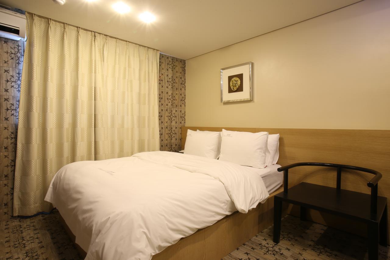 Guri Cello Hotel エクステリア 写真