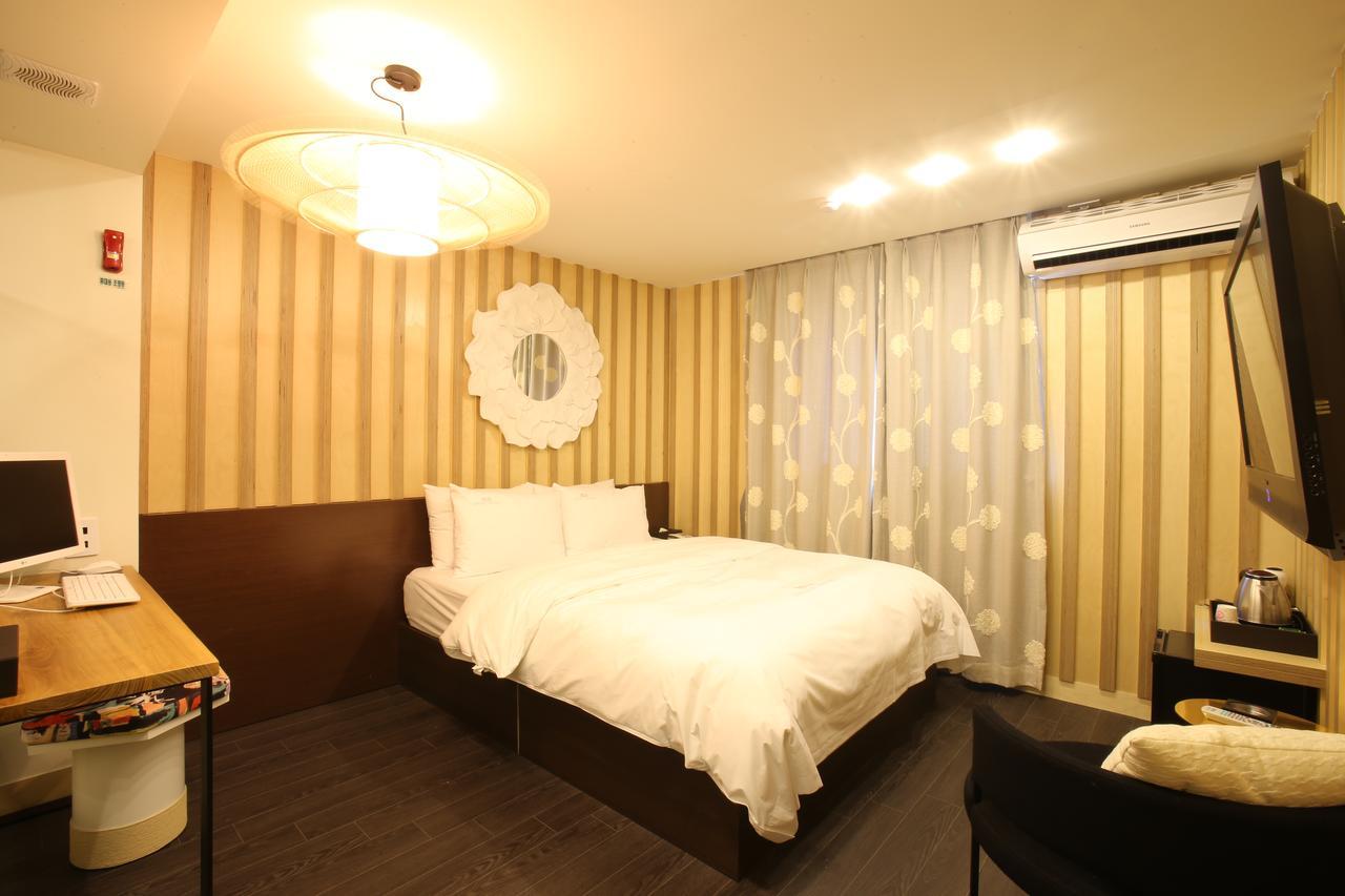 Guri Cello Hotel エクステリア 写真
